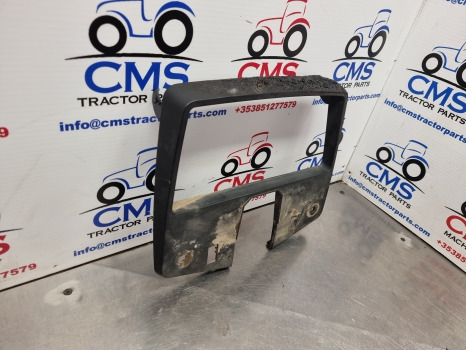 John Deere 6100, 6000, 7000, 7010 Series, Instrument Panel Damaged L79870 - Kabin dan interior: gambar 2 John Deere 6100, 6000, 7000, 7010 Series, Instrument Panel Damaged L79870 - Kabin dan interior: gambar 2