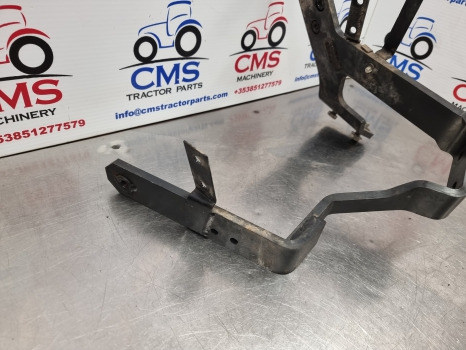 John Deere 6145r, 6r Series, Fuse Box Bracket, Foot Step Bracket Al226175 - Relay: gambar 3 John Deere 6145r, 6r Series, Fuse Box Bracket, Foot Step Bracket Al226175 - Relay: gambar 3