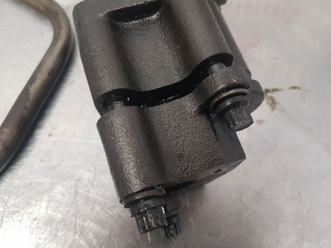 John Deere 6200, 2140, 2130 Engine Oil Pump And Gear Re35685, T20298, Ar59621 - Pompa minyak untuk Peralatan pertanian: gambar 4 John Deere 6200, 2140, 2130 Engine Oil Pump And Gear Re35685, T20298, Ar59621 - Pompa minyak untuk Peralatan pertanian: gambar 4