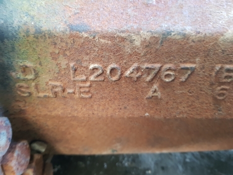 John Deere 6210r Front Axle Suspension Bracket L204767, L206438, L213495 - Penangguhan untuk Traktor: gambar 4 John Deere 6210r Front Axle Suspension Bracket L204767, L206438, L213495 - Penangguhan untuk Traktor: gambar 4