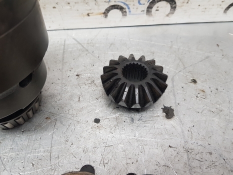 John Deere 6300, 6400 Zf Apl2035 Front Axle Differential L100149, 4131302074 - Gigi diferensial untuk Traktor: gambar 5 John Deere 6300, 6400 Zf Apl2035 Front Axle Differential L100149, 4131302074 - Gigi diferensial untuk Traktor: gambar 5