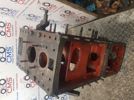 Lamborghini 1106, 956 Same Laser Rear Centre Housing 269.3111.0, 0.269.3111.0/50 - As roda belakang untuk Traktor: gambar 1 Lamborghini 1106, 956 Same Laser Rear Centre Housing 269.3111.0, 0.269.3111.0/50 - As roda belakang untuk Traktor: gambar 1
