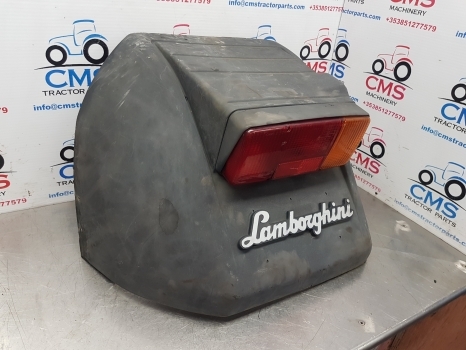 Lamborghini 950 Premium, Racing, R4, R5 Mudguard Extension Rhs 0.009.0492.3/320 - Spatbor untuk Traktor: gambar 3 Lamborghini 950 Premium, Racing, R4, R5 Mudguard Extension Rhs 0.009.0492.3/320 - Spatbor untuk Traktor: gambar 3