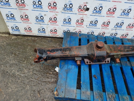 Massey Ferguson 4255, 6160 Front Axle Housing Beam 3764031r1, 3764297m91 - As roda depan: gambar 1 Massey Ferguson 4255, 6160 Front Axle Housing Beam 3764031r1, 3764297m91 - As roda depan: gambar 1