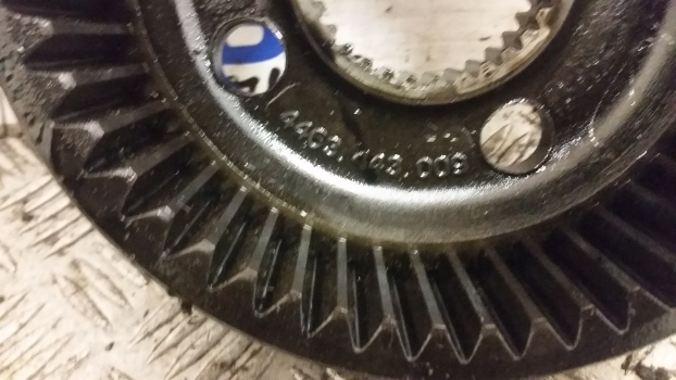 Massey Ferguson 50 Hx Front Axle Ring Gear Assembly 4463443009, 49 Teeth - As roda depan untuk Backhoe loader: gambar 2 Massey Ferguson 50 Hx Front Axle Ring Gear Assembly 4463443009, 49 Teeth - As roda depan untuk Backhoe loader: gambar 2