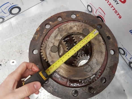 Massey Ferguson 50b, 50hx, Front Axle Gear Carrier, Gears 120836, 120827 - As roda depan untuk Backhoe loader: gambar 5 Massey Ferguson 50b, 50hx, Front Axle Gear Carrier, Gears 120836, 120827 - As roda depan untuk Backhoe loader: gambar 5
