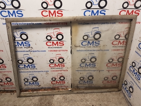 Massey Ferguson 50b Cab Side Window, Frame And 1 Glass 000000 - Jendela dan bagian untuk Backhoe loader: gambar 2 Massey Ferguson 50b Cab Side Window, Frame And 1 Glass 000000 - Jendela dan bagian untuk Backhoe loader: gambar 2