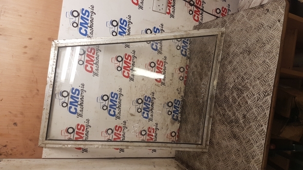 Massey Ferguson 50b Cab Window Frame Glass Lhs. Please Check By The Photos. - Jendela dan bagian untuk Backhoe loader: gambar 3 Massey Ferguson 50b Cab Window Frame Glass Lhs. Please Check By The Photos. - Jendela dan bagian untuk Backhoe loader: gambar 3