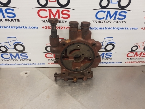Massey Ferguson 50b Transmission Housing, Pump Housing Rcf7115b Mf - Penularan untuk Traktor: gambar 1 Massey Ferguson 50b Transmission Housing, Pump Housing Rcf7115b Mf - Penularan untuk Traktor: gambar 1