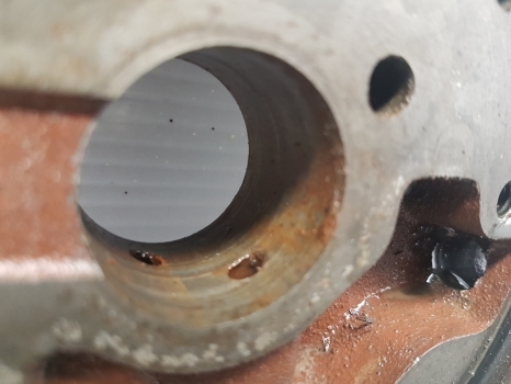 Massey Ferguson 50b Transmission Housing, Pump Housing Rcf7115b Mf - Penularan untuk Traktor: gambar 5 Massey Ferguson 50b Transmission Housing, Pump Housing Rcf7115b Mf - Penularan untuk Traktor: gambar 5