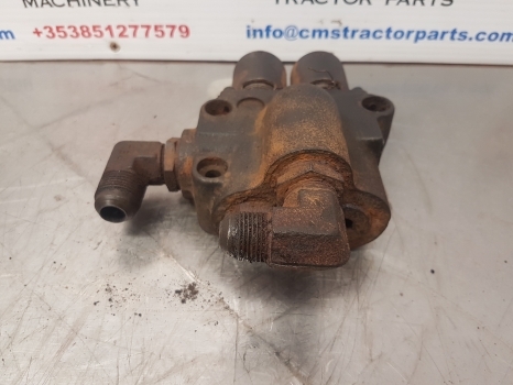 Massey Ferguson 5455 Hydraulic Pressure Valve Body 3794879m3 - Katup hidrolik untuk Traktor: gambar 4 Massey Ferguson 5455 Hydraulic Pressure Valve Body 3794879m3 - Katup hidrolik untuk Traktor: gambar 4