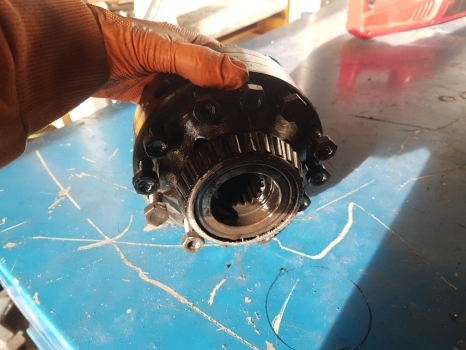 Massey Ferguson 6160, 6170, 5455, 390t 6180 Front Axle Differential 3429476m92 - Gigi diferensial untuk Traktor: gambar 3 Massey Ferguson 6160, 6170, 5455, 390t 6180 Front Axle Differential 3429476m92 - Gigi diferensial untuk Traktor: gambar 3