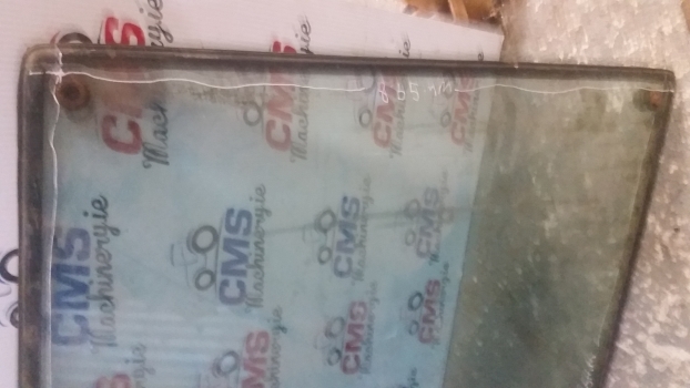 Massey Ferguson 690 Cab Frong Glass Windscreen Tg1246 - Kaca depan untuk Traktor: gambar 4 Massey Ferguson 690 Cab Frong Glass Windscreen Tg1246 - Kaca depan untuk Traktor: gambar 4