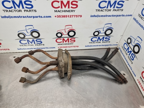 Massey Ferguson 698t, 675, 690, 1004, Steering Pipes Kit 1693529m92, 1693530m92 - Pengemudian: gambar 1 Massey Ferguson 698t, 675, 690, 1004, Steering Pipes Kit 1693529m92, 1693530m92 - Pengemudian: gambar 1