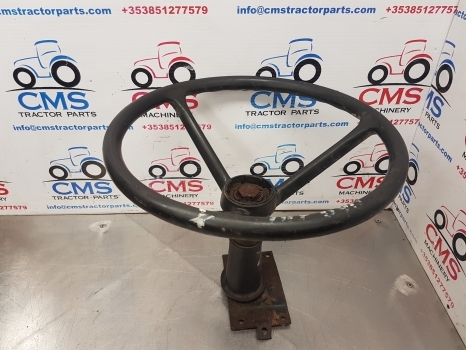 Massey Ferguson 698t, 675, 690, 1004 Steering Wheel And Column 674232m1 - Kemudi untuk Traktor: gambar 2 Massey Ferguson 698t, 675, 690, 1004 Steering Wheel And Column 674232m1 - Kemudi untuk Traktor: gambar 2