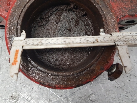 Mccormick Case Mxc, Mc Mc100 Front Axle Support Bracket Front 138532, 337257a1 - Penangguhan untuk Traktor: gambar 4 Mccormick Case Mxc, Mc Mc100 Front Axle Support Bracket Front 138532, 337257a1 - Penangguhan untuk Traktor: gambar 4