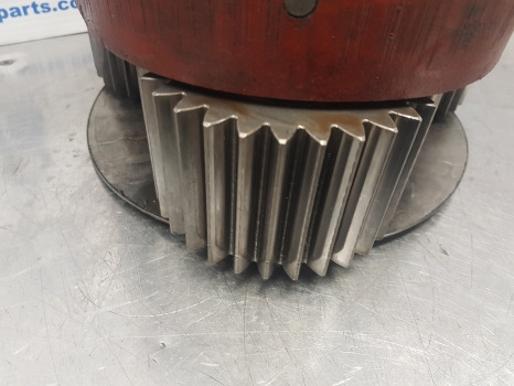 Mccormick Mc100, Mc95, Case Mxc Rear Axle Gear Carrier Assy 259323a1, 259834a - As roda belakang: gambar 3 Mccormick Mc100, Mc95, Case Mxc Rear Axle Gear Carrier Assy 259323a1, 259834a - As roda belakang: gambar 3