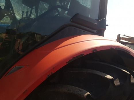 Mccormick X7.650 Cab Mudguard Fender Rear Kit - Spatbor untuk Traktor: gambar 3 Mccormick X7.650 Cab Mudguard Fender Rear Kit - Spatbor untuk Traktor: gambar 3
