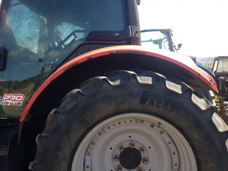 Mccormick X7.650 Cab Mudguard Fender Rear Kit - Spatbor untuk Traktor: gambar 4 Mccormick X7.650 Cab Mudguard Fender Rear Kit - Spatbor untuk Traktor: gambar 4
