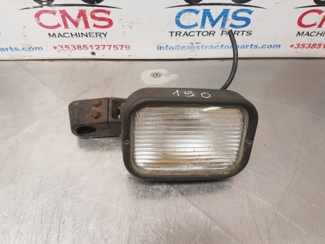 New Holland Case Mxm190, Ts115, Tm140, Tm150, Tm190 Work Lamp Light 82014951 - Cahaya/ Pencahayaan untuk Traktor: gambar 1 New Holland Case Mxm190, Ts115, Tm140, Tm150, Tm190 Work Lamp Light 82014951 - Cahaya/ Pencahayaan untuk Traktor: gambar 1