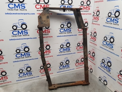 New Holland Case Puma T6000, T7 T7.200 Hood Bonnet Support 84148993, 84355109 - Kerudung untuk Traktor: gambar 1 New Holland Case Puma T6000, T7 T7.200 Hood Bonnet Support 84148993, 84355109 - Kerudung untuk Traktor: gambar 1