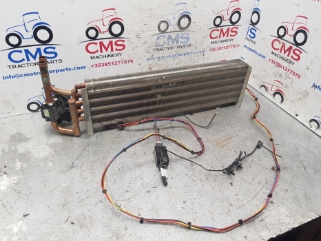 New Holland Case T6, T7, Maxxum, Puma Heater Radiator, Valve 4118453, 82037666 - Pemanasan/ Ventilasi untuk Traktor: gambar 1 New Holland Case T6, T7, Maxxum, Puma Heater Radiator, Valve 4118453, 82037666 - Pemanasan/ Ventilasi untuk Traktor: gambar 1