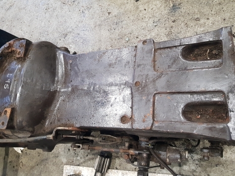 New Holland Fiat Ford L95 Transmission Assy 5166741, 5167174, 47132243, 5172780 - Gearbox untuk Traktor: gambar 3 New Holland Fiat Ford L95 Transmission Assy 5166741, 5167174, 47132243, 5172780 - Gearbox untuk Traktor: gambar 3