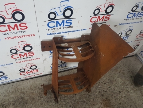 New Holland T5.100, 110, 120 Foot Step Rhs Complete 47876949 - Langkah kaki untuk Traktor: gambar 2 New Holland T5.100, 110, 120 Foot Step Rhs Complete 47876949 - Langkah kaki untuk Traktor: gambar 2