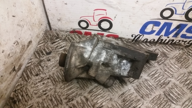 New Holland T5.100, T5.110, T5.120 Engine Oil Filter Housing 5802015453 - Filter oli untuk Traktor: gambar 4 New Holland T5.100, T5.110, T5.120 Engine Oil Filter Housing 5802015453 - Filter oli untuk Traktor: gambar 4