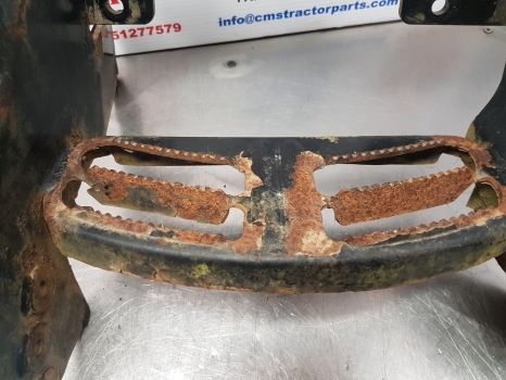 New Holland T5.95, T5.105, T5.115 Foot Step, Ladder 84604572 - Langkah kaki untuk Peralatan pertanian: gambar 5 New Holland T5.95, T5.105, T5.115 Foot Step, Ladder 84604572 - Langkah kaki untuk Peralatan pertanian: gambar 5
