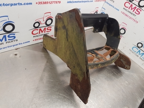New Holland T5.95, T5.105, T5.115 Foot Step, Ladder 84604572 - Langkah kaki untuk Peralatan pertanian: gambar 3 New Holland T5.95, T5.105, T5.115 Foot Step, Ladder 84604572 - Langkah kaki untuk Peralatan pertanian: gambar 3