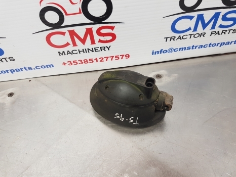 New Holland T5.95, T5, T4 Work Lamp Rhs 84279202 - Cahaya/ Pencahayaan untuk Traktor: gambar 4 New Holland T5.95, T5, T4 Work Lamp Rhs 84279202 - Cahaya/ Pencahayaan untuk Traktor: gambar 4
