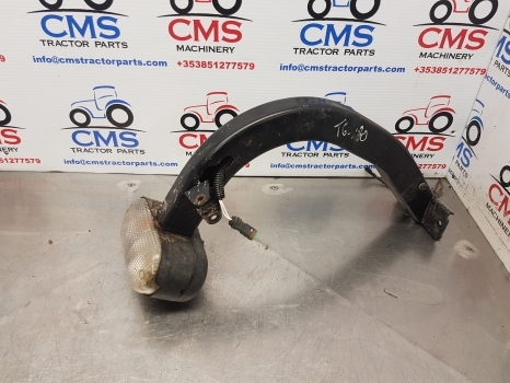New Holland T6.180, Case Maxxum 115 Front Indicator Light Support Rhs 47705340 - Cahaya/ Pencahayaan untuk Traktor: gambar 2 New Holland T6.180, Case Maxxum 115 Front Indicator Light Support Rhs 47705340 - Cahaya/ Pencahayaan untuk Traktor: gambar 2