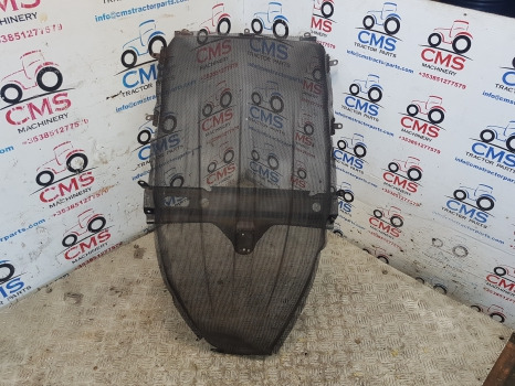 Panggangan New Holland T6.180, T6, T5, Engine Front Grille , Radiator Grille 47581381: gambar 1