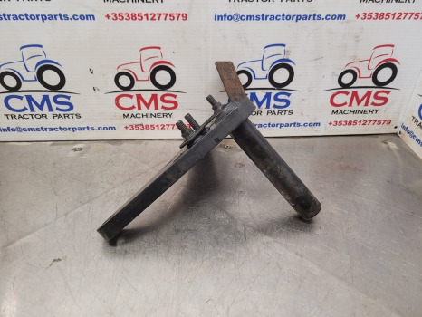 New Holland T6 Case Maxxum Series T6.160 Lift Ram Bracket Rhs 47974173 - Hidrolika: gambar 1 New Holland T6 Case Maxxum Series T6.160 Lift Ram Bracket Rhs 47974173 - Hidrolika: gambar 1