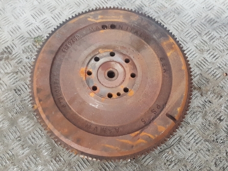 New Holland T6050 And Tsa Series Flywheel ,ring Gear 87300081,4899524 ,4895353 - Roda gila untuk Traktor: gambar 1 New Holland T6050 And Tsa Series Flywheel ,ring Gear 87300081,4899524 ,4895353 - Roda gila untuk Traktor: gambar 1