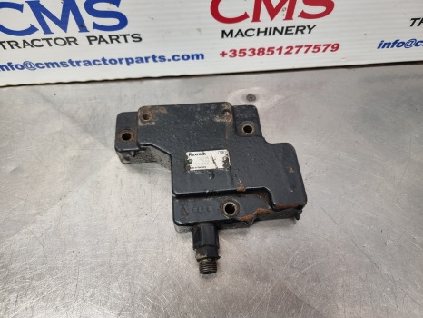 New Holland T7, Tm, T7000, Tm7000 Ser Tm130, Tm120 Control Valve Plate 5195157 - Hidrolika: gambar 1 New Holland T7, Tm, T7000, Tm7000 Ser Tm130, Tm120 Control Valve Plate 5195157 - Hidrolika: gambar 1