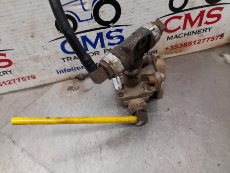 New Holland T7030 Air Trailer Brake Valve, Check Valve 82033387, 9735000000, - Katup rem untuk Peralatan pertanian: gambar 4 New Holland T7030 Air Trailer Brake Valve, Check Valve 82033387, 9735000000, - Katup rem untuk Peralatan pertanian: gambar 4