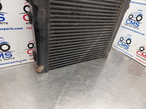 New Holland T7030, T7000, Case Puma, Cooler, Intercooler 87739452, 87609029 - Radiator: gambar 4 New Holland T7030, T7000, Case Puma, Cooler, Intercooler 87739452, 87609029 - Radiator: gambar 4