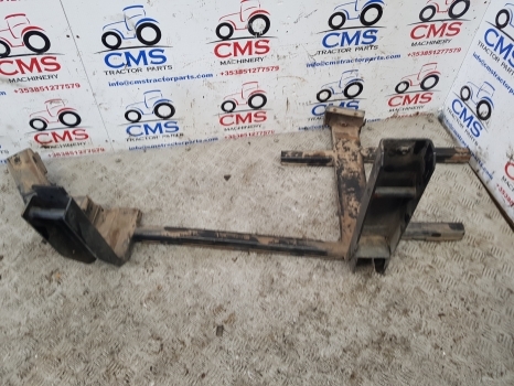New Holland T8 Steyr Profi Case Maxxum 145 Fuel Tank Bracket Support 47861975 - Tangki bahan bakar untuk Traktor: gambar 4 New Holland T8 Steyr Profi Case Maxxum 145 Fuel Tank Bracket Support 47861975 - Tangki bahan bakar untuk Traktor: gambar 4