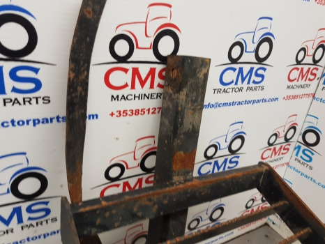 New Holland Tm, 60, Mxm, Fiat M Series, Foot Step Lhs 82009071, 82034455 - Langkah kaki untuk Peralatan pertanian: gambar 5 New Holland Tm, 60, Mxm, Fiat M Series, Foot Step Lhs 82009071, 82034455 - Langkah kaki untuk Peralatan pertanian: gambar 5