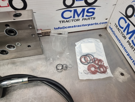 New Holland Tm, Case, Hydraulic Valve Slice, Spool Valve Kit 5195165, 87526168 - Hidrolika: gambar 4 New Holland Tm, Case, Hydraulic Valve Slice, Spool Valve Kit 5195165, 87526168 - Hidrolika: gambar 4