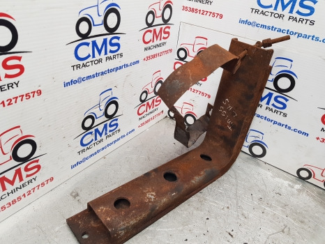 New Holland Tm120, Tm140, Tm150, Tm155 Fuel Tank Bracket Lhs 82018358, 82020908 - Tangki bahan bakar: gambar 2 New Holland Tm120, Tm140, Tm150, Tm155 Fuel Tank Bracket Lhs 82018358, 82020908 - Tangki bahan bakar: gambar 2