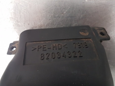 New Holland Ts115a, Ts100, Ts110, Case Maxxum, Mxu, Puma Air Duct Rhs 82034322 - Pemanasan/ Ventilasi untuk Traktor: gambar 3 New Holland Ts115a, Ts100, Ts110, Case Maxxum, Mxu, Puma Air Duct Rhs 82034322 - Pemanasan/ Ventilasi untuk Traktor: gambar 3