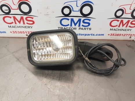 New Holland Ts115a Work Lamp Light 82031084, 84313308 - Cahaya/ Pencahayaan untuk Traktor: gambar 1 New Holland Ts115a Work Lamp Light 82031084, 84313308 - Cahaya/ Pencahayaan untuk Traktor: gambar 1