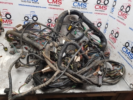 New Holland Tsa Series Cab Wiring Loom 87313607, 82035387, 82039441, 87304271 - Kabel/ Kawat harness untuk Traktor: gambar 1 New Holland Tsa Series Cab Wiring Loom 87313607, 82035387, 82039441, 87304271 - Kabel/ Kawat harness untuk Traktor: gambar 1