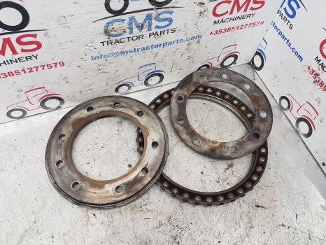 Same Deutz Lamborghini Front Axle Hub Flange Assorted Parts 0.264.4651.0/20 - As roda depan untuk Traktor: gambar 3 Same Deutz Lamborghini Front Axle Hub Flange Assorted Parts 0.264.4651.0/20 - As roda depan untuk Traktor: gambar 3