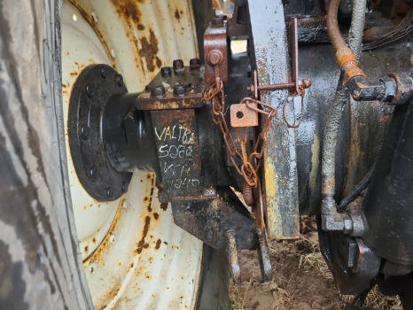 Valtra S230, S240, S260, S280 Rear Half Axle Lhs V35114400, V35115200 - As roda belakang untuk Peralatan pertanian: gambar 1 Valtra S230, S240, S260, S280 Rear Half Axle Lhs V35114400, V35115200 - As roda belakang untuk Peralatan pertanian: gambar 1