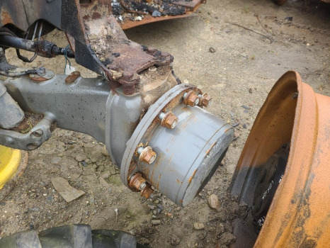Valtra T174ea Front axle hub lhs complete - As roda depan untuk Peralatan pertanian: gambar 3 Valtra T174ea Front axle hub lhs complete - As roda depan untuk Peralatan pertanian: gambar 3