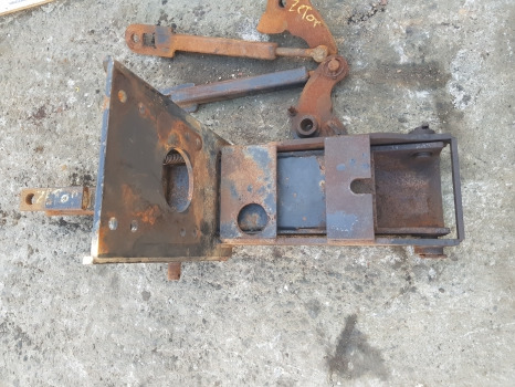 Bingkai/ Sasis Zetor Proxima 8441 Pick Up Hitch Complete: gambar 6